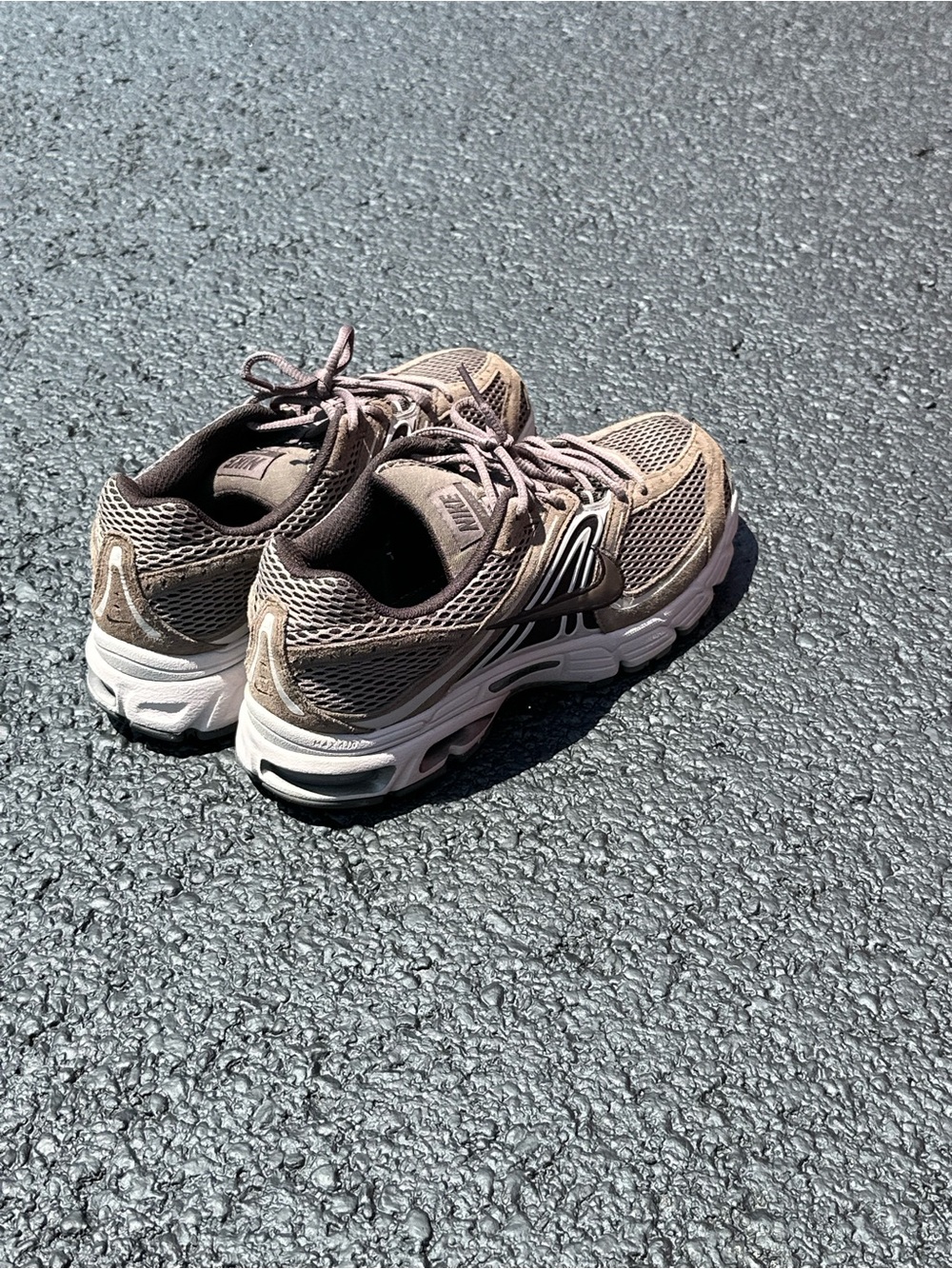 Nike Air Max Moto 2k - Ironstone/College Grey/Velvet Brown - Picture 10 of 13